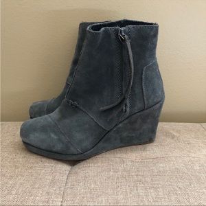 Gray  Toms Boots